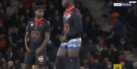 雷霆冲击季后赛形势明朗（雷霆发力，季后赛局势清晰）