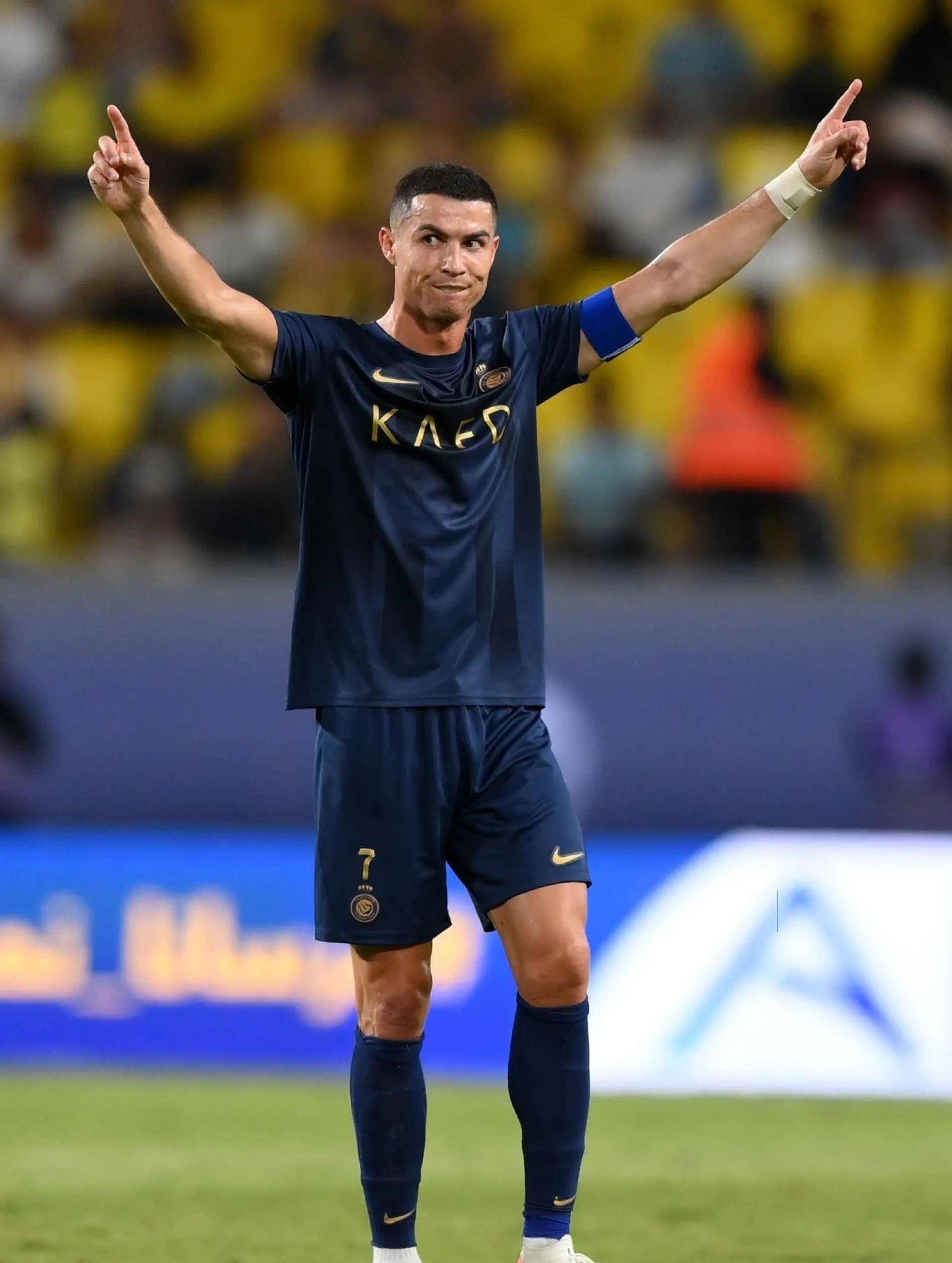 活塞全场24次失误葬送好局，本赛季首次连败&杯赛出局（24次失误毁掉胜机，活塞本季首遭连败并无缘杯赛）