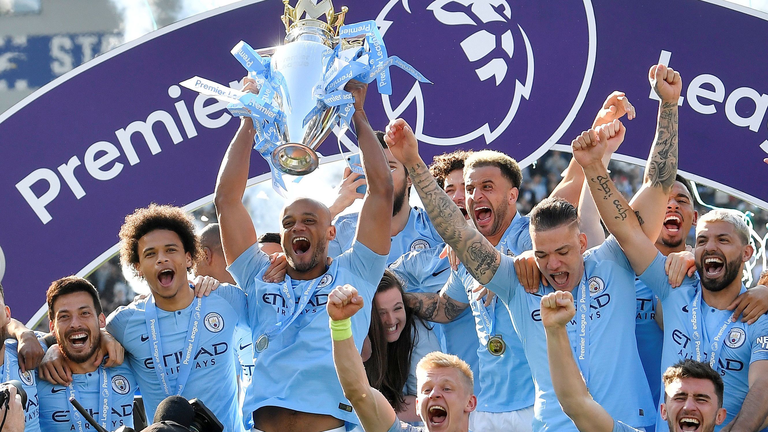 美记：字母哥在2020年确实想加盟热火，还有意与东契奇联手（美媒记者称：字母哥2020年确曾考虑加盟热火，并有意与东契奇组队）