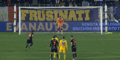 篮球湖人超级替补连续三场得分上双