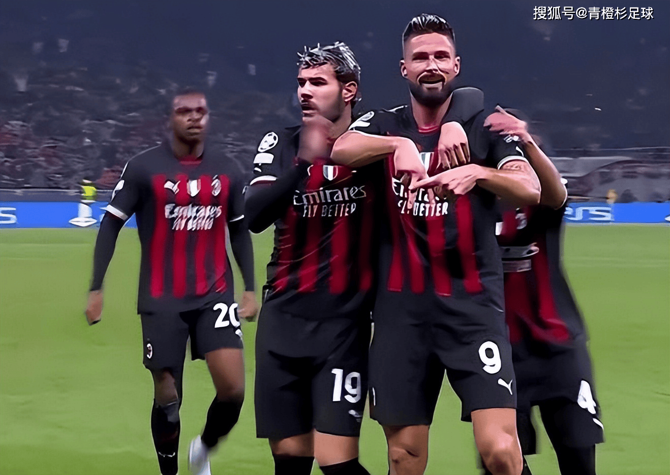 拉波尔塔：我们正着手在诺坎普为梅西立雕像，他值得如此致敬（拉波尔塔：巴萨正推进在诺坎普为梅西树立雕像，他配得上这份致敬）