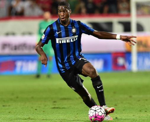 半场战报：萨索洛0-1热那亚，马利诺夫斯基破门（半场快讯：热那亚1-0领先萨索洛，马利诺夫斯基建功）